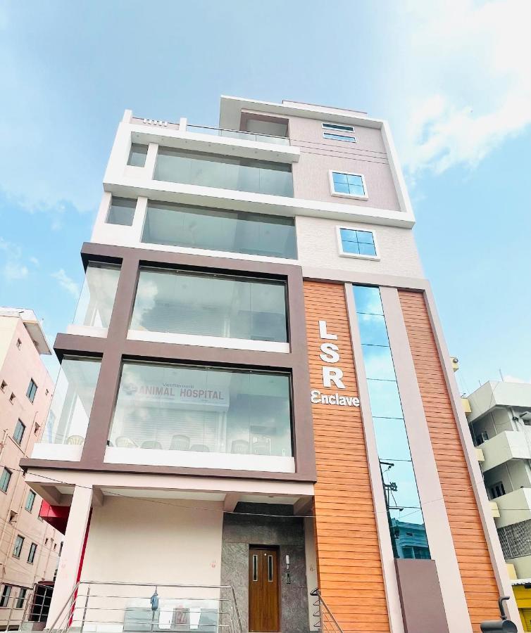 Lsr Service Apartments Тирупати Екстериор снимка